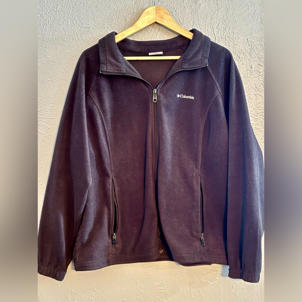 Women’s 2XL Columbia Black Fleece Jacket